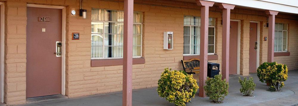 Budget Inn Artesia Exterior photo