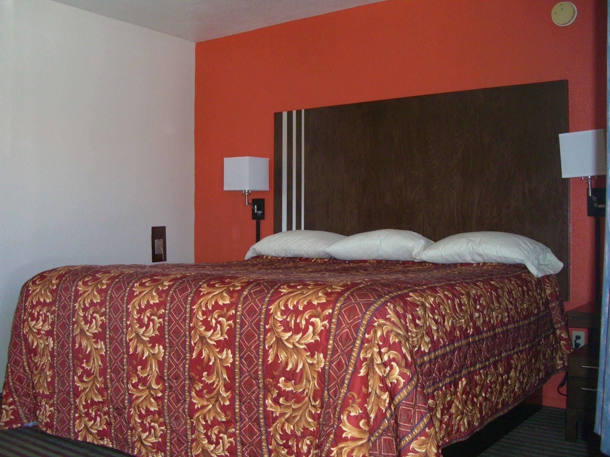 Budget Inn Artesia Exterior photo