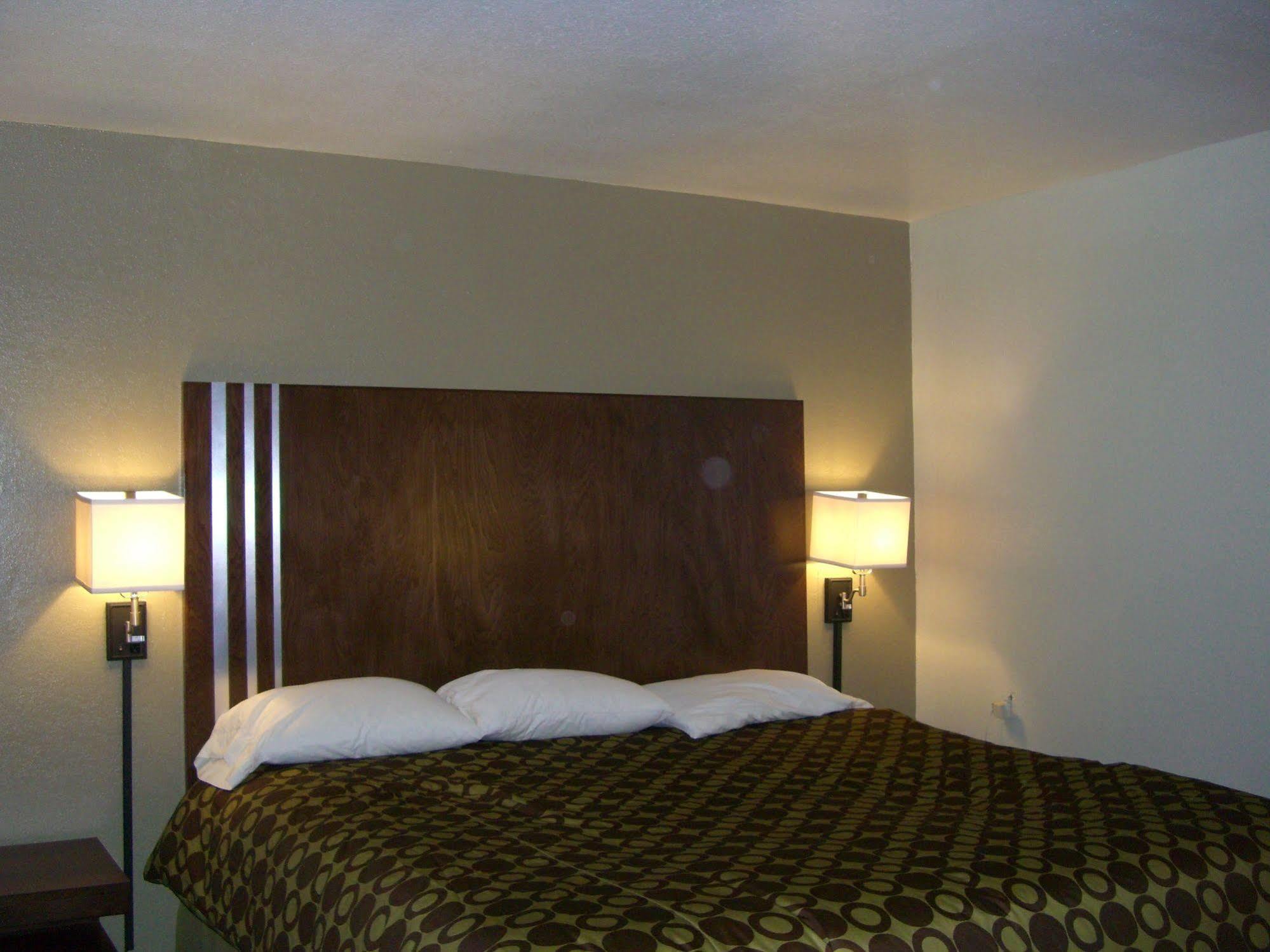 Budget Inn Artesia Exterior photo