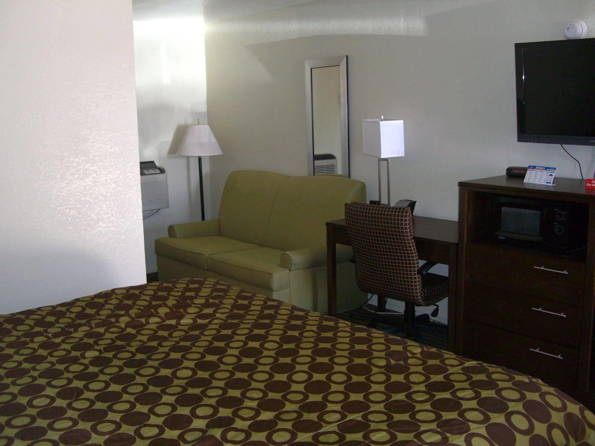 Budget Inn Artesia Exterior photo